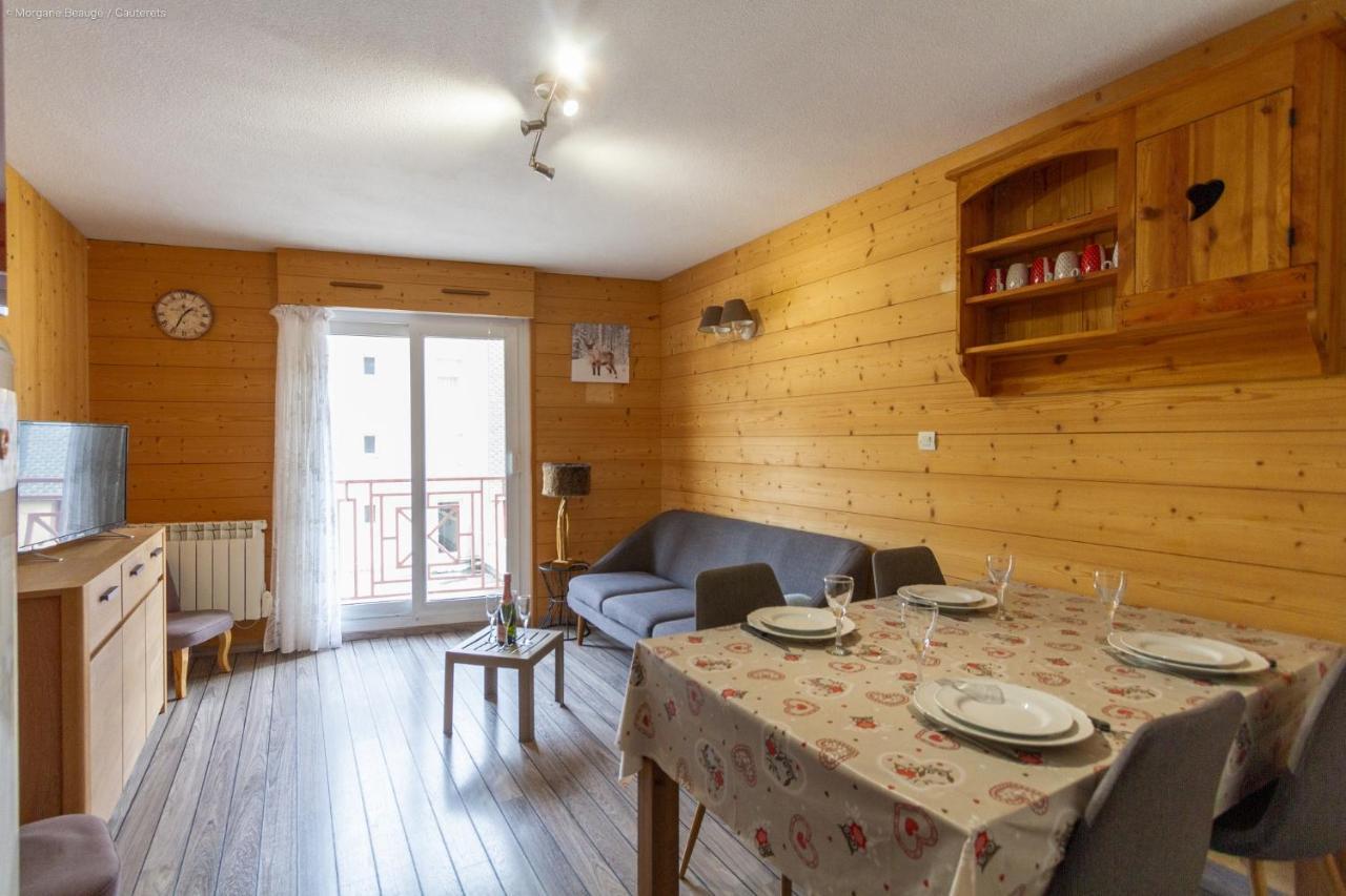 Appartement Centre Ville Parking Balcon Et Wi Fi Cauterets Bagian luar foto